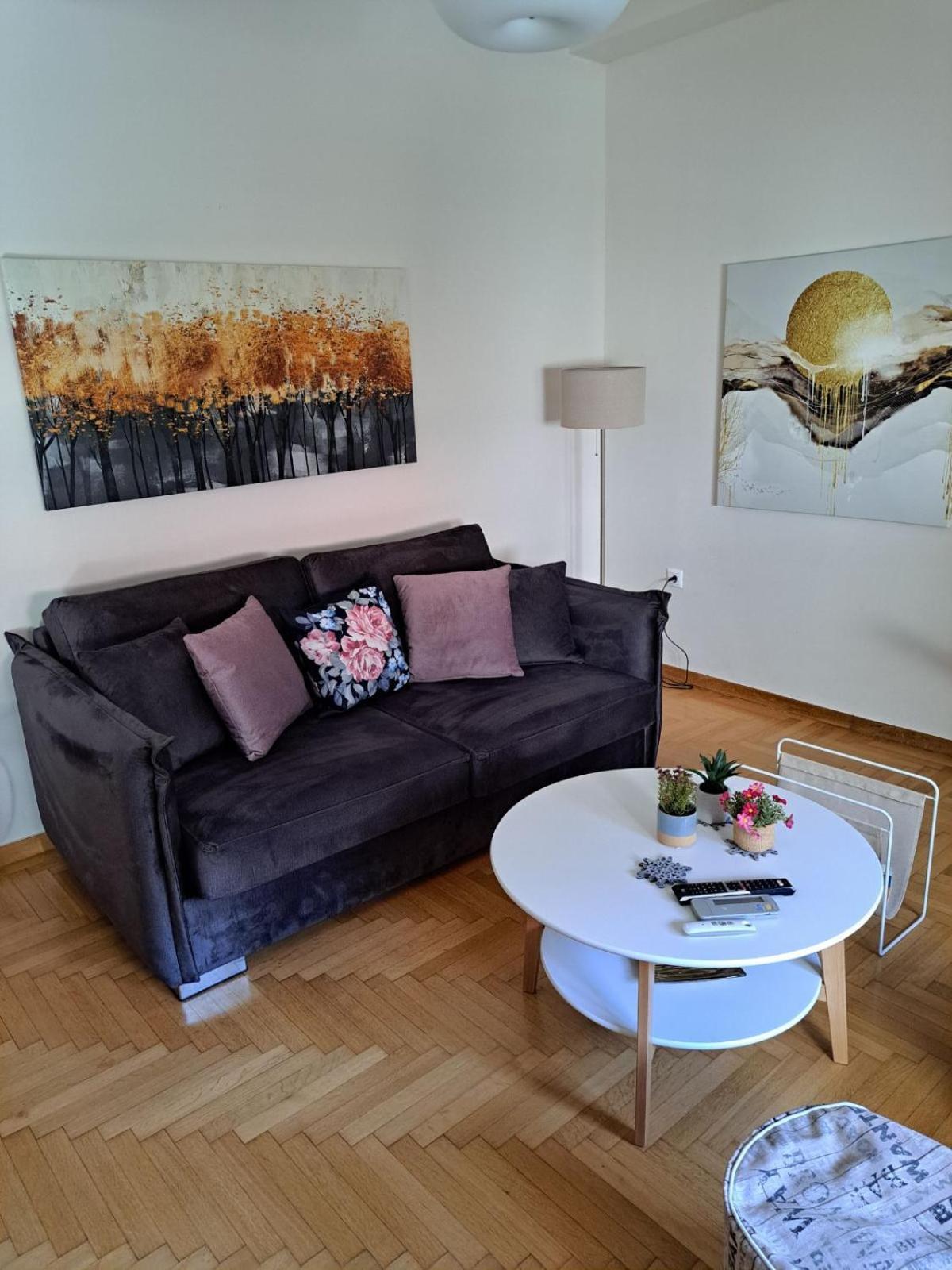 Athenian Center Athens Kolonaki Apartment Bagian luar foto